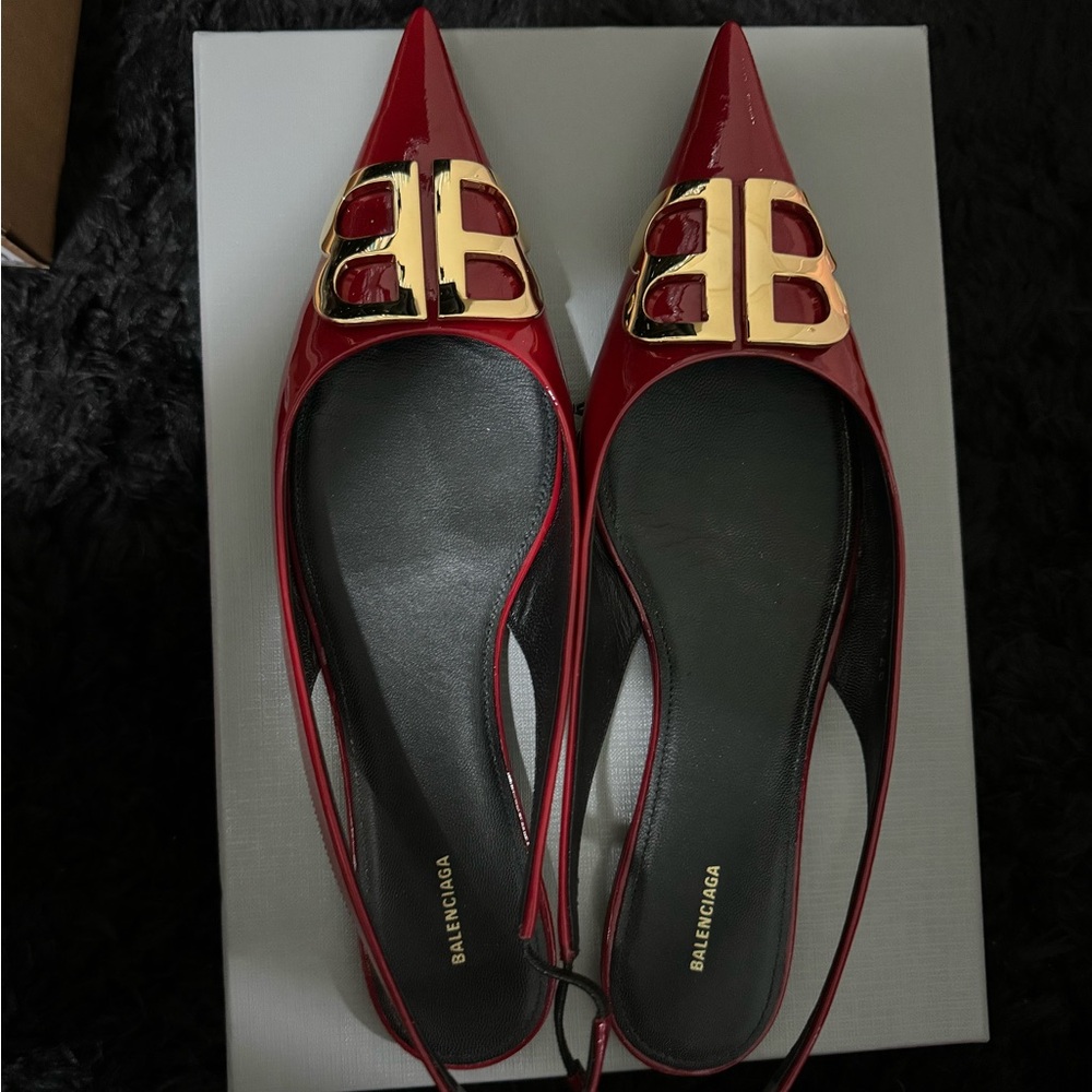 Balenciaga  Flat size 10